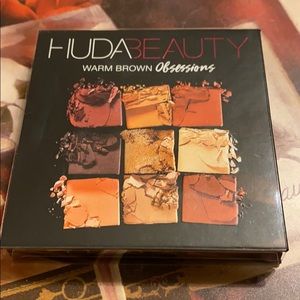 Huda beauty warm brown obsession mini pallet